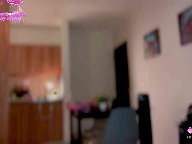 MarcellaGriffin webcam