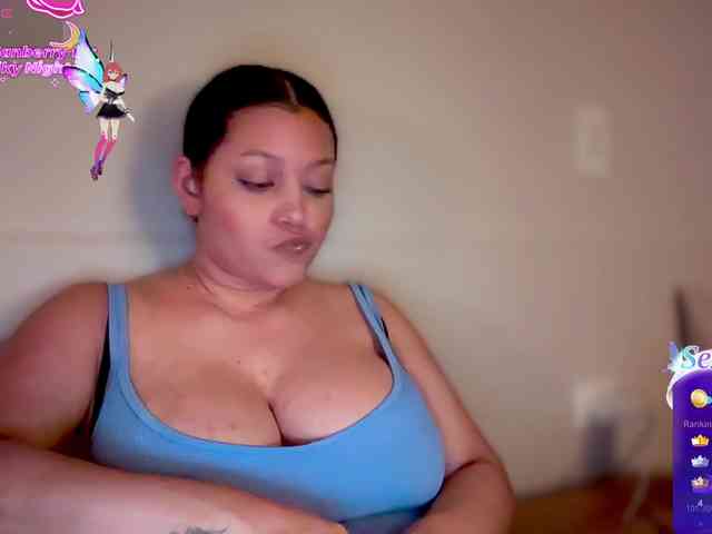 MarcellaGriffin webcam