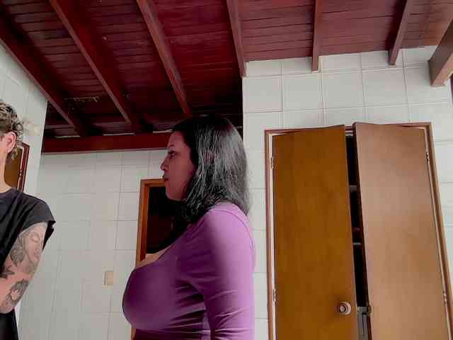 MarcellaGriffin webcam
