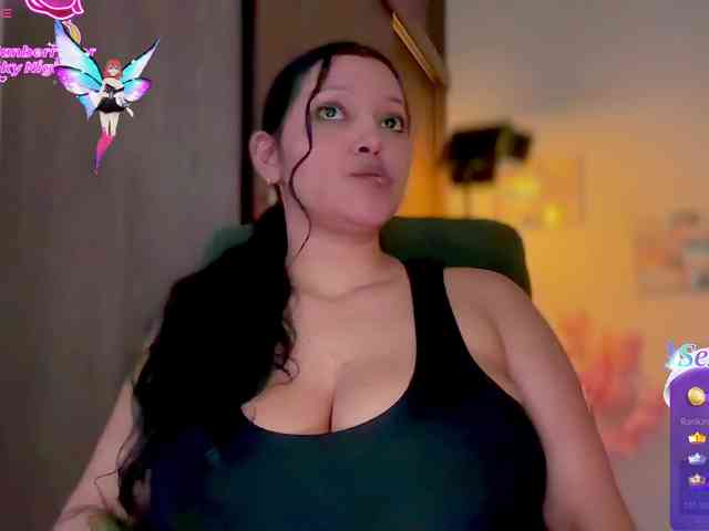 MarcellaGriffin webcam