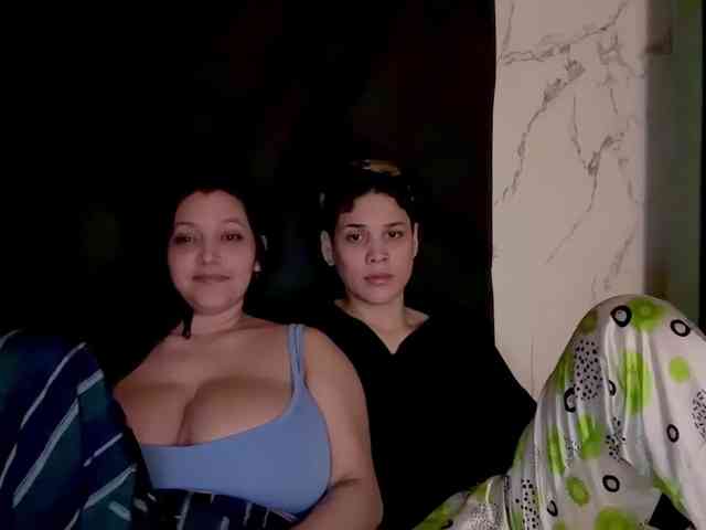 Modelo: marce_and_lau