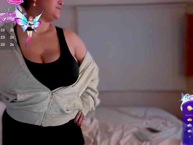 MarcellaGriffin webcam