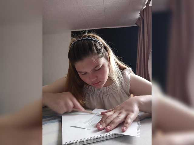 Mariicka's BongaCams show and profile