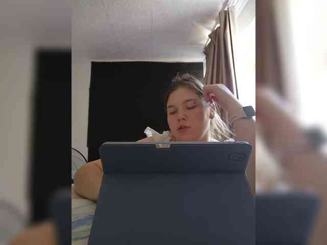 Mariicka Live Webcam on BongaCams