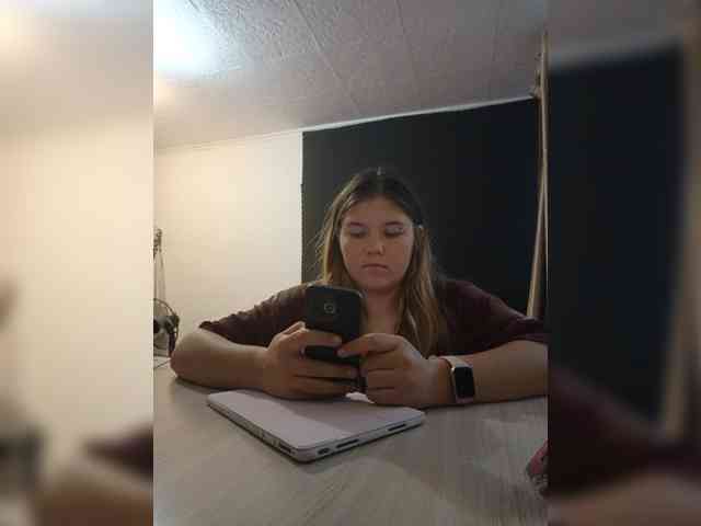 maybebaybychmok webcam