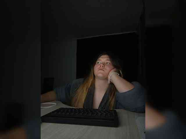 maybebaybychmok webcam