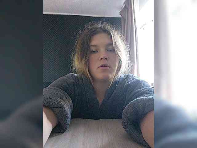 maybebaybychmok webcam