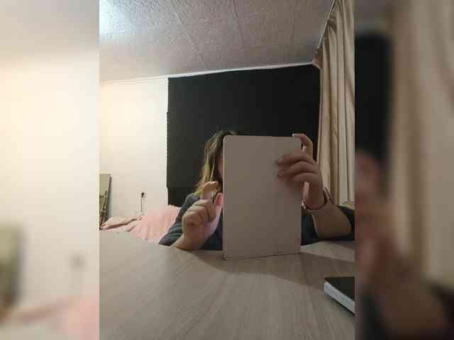maybebaybychmok webcam
