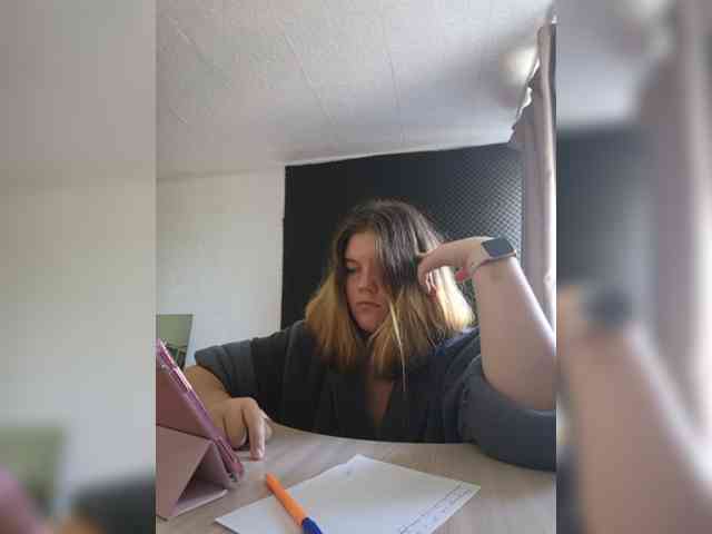 maybebaybychmok webcam