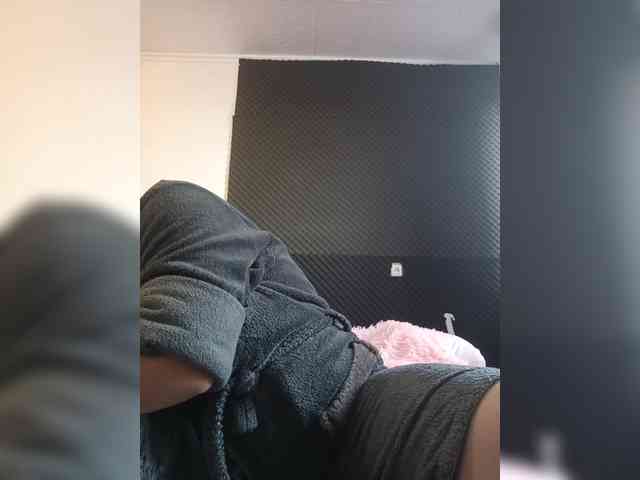 maybebaybychmok webcam