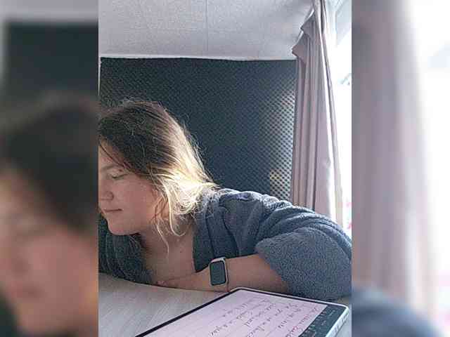 maybebaybychmok webcam