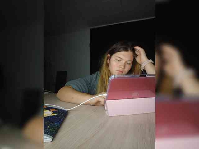maybebaybychmok webcam