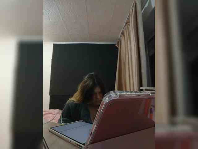 maybebaybychmok webcam