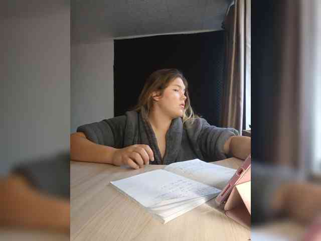 maybebaybychmok webcam