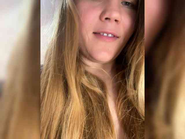 maybebaybychmok webcam