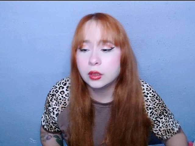Maxlayla live cam on BongaCams