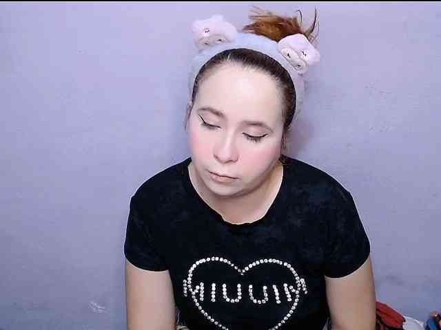 Maxlayla webcam