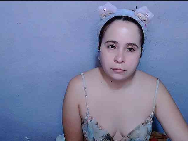 Maxlayla webcam