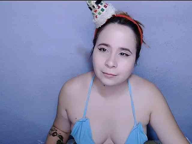 Maxlayla webcam