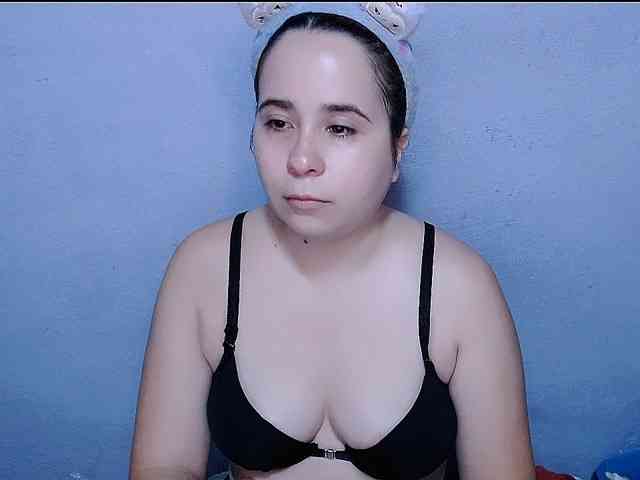 Maxlayla webcam