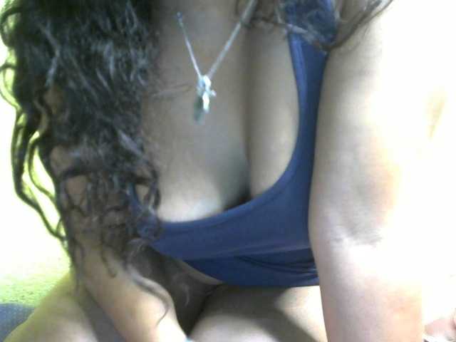 ricaah live cam on BongaCams