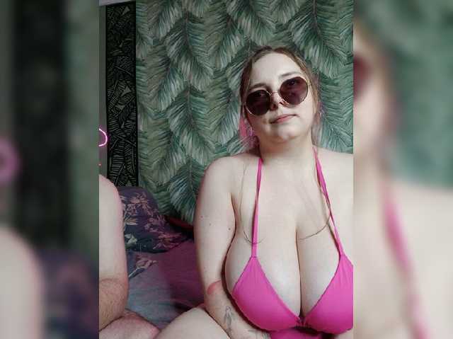 Live трансляция Red-rooms - slutnetki.online