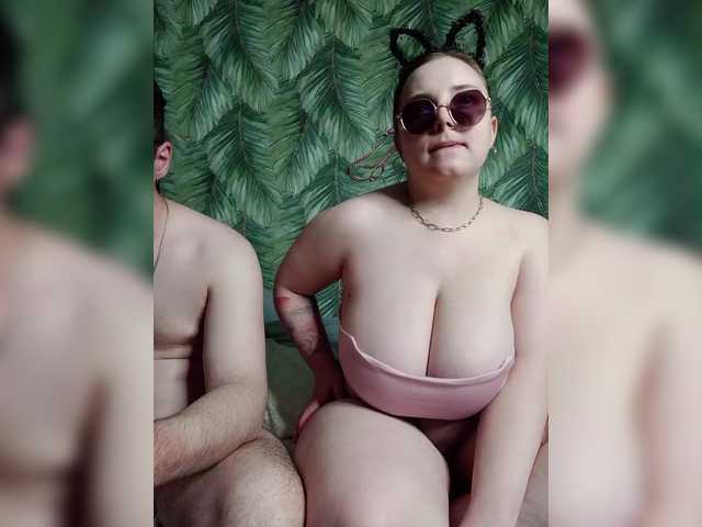 Red-rooms live cam on BongaCams