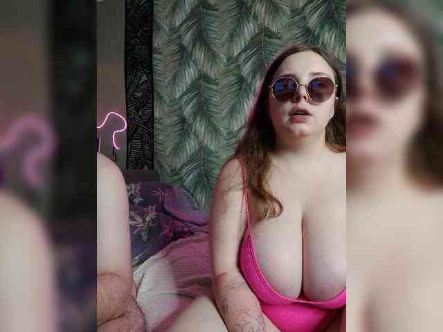 Red-rooms webcam