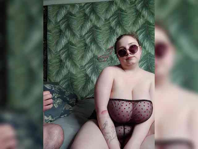 Red-rooms webcam