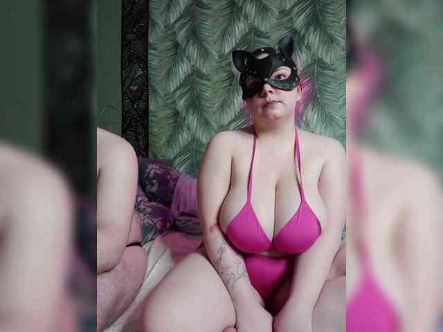 Red-rooms webcam