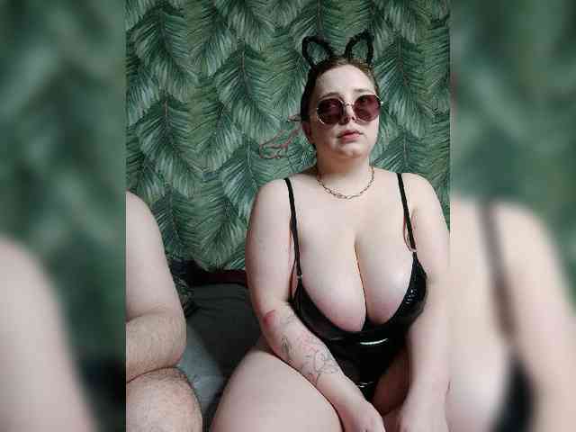 Red-rooms webcam