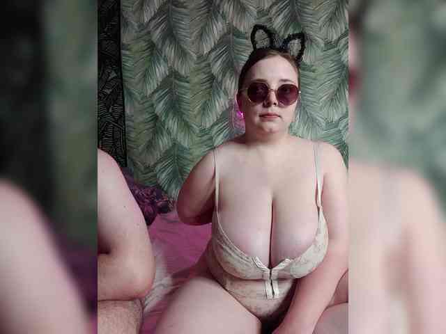 Red-rooms webcam