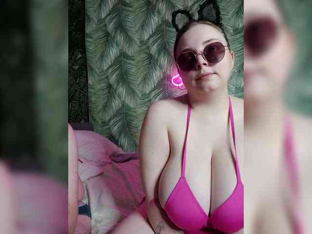 Red-rooms webcam