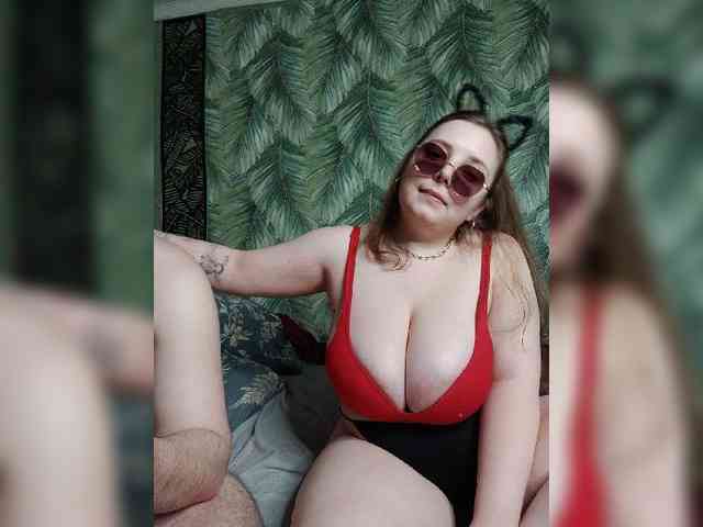 Red-rooms webcam