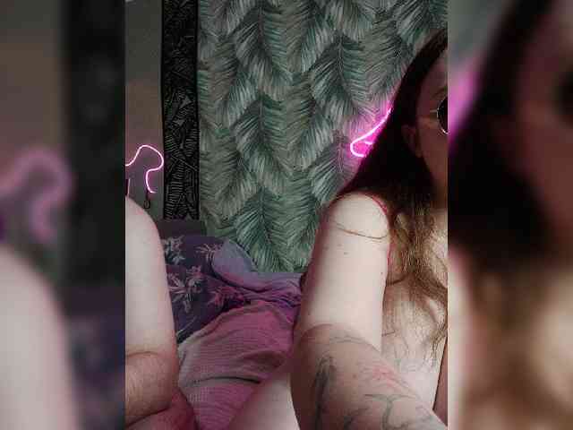 Red-rooms webcam