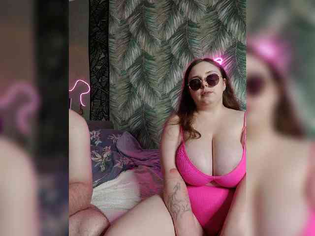 Red-rooms webcam