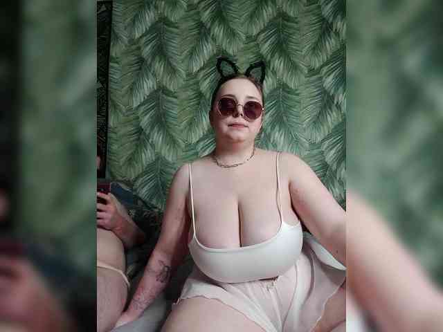 Red-rooms webcam