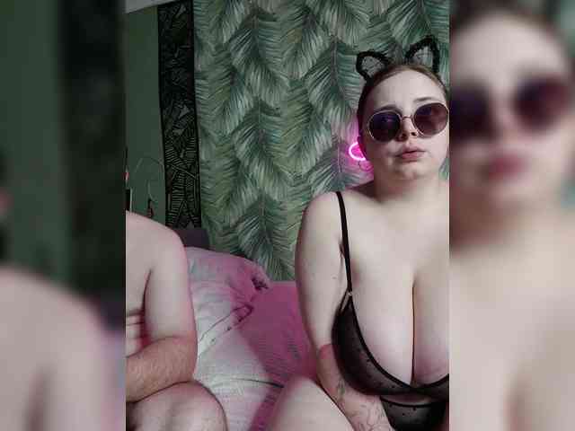 online webcam show Red-rooms