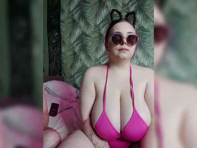 Red-rooms webcam