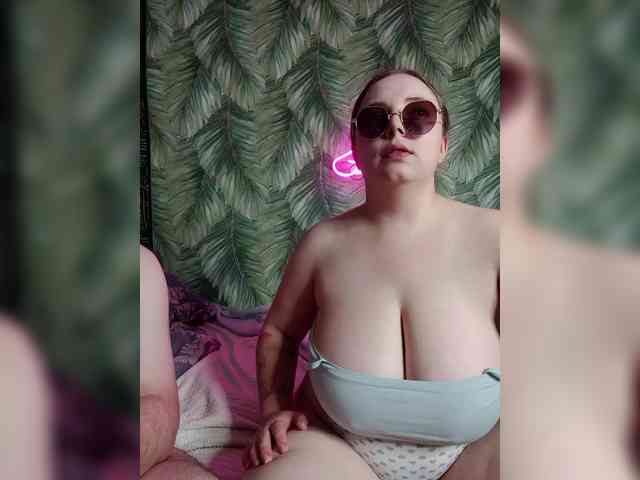 Red-rooms webcam