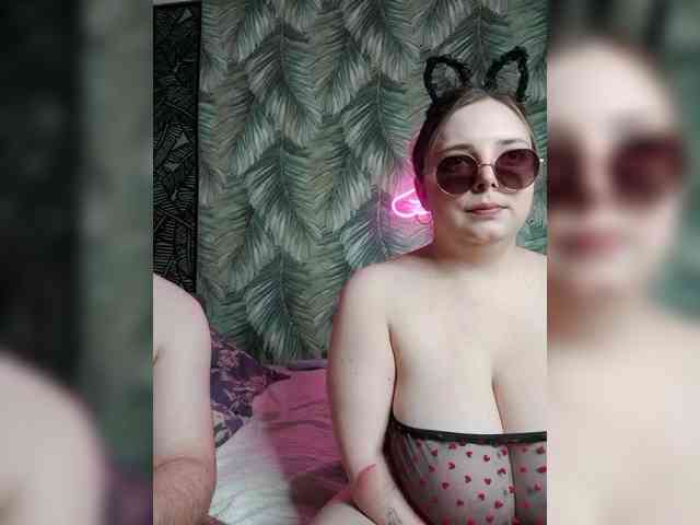 Red-rooms webcam