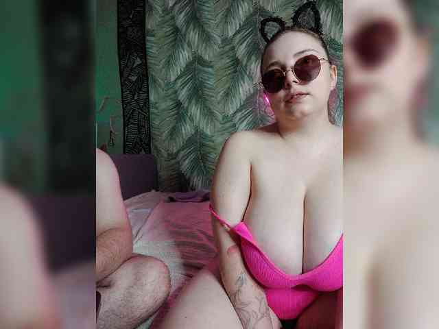 Red-rooms webcam