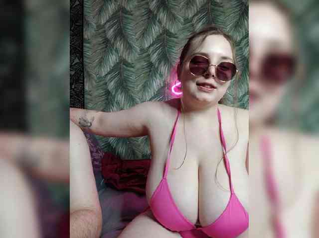 Model: Red-rooms