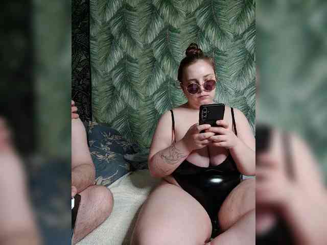 Red-rooms webcam