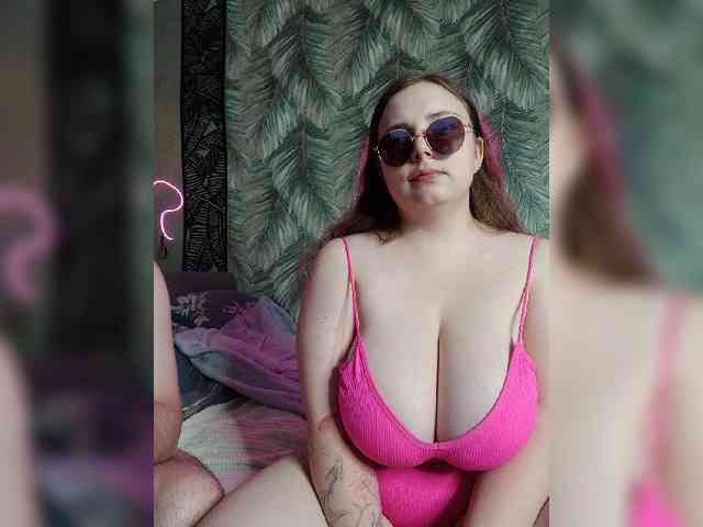 Red-rooms webcam
