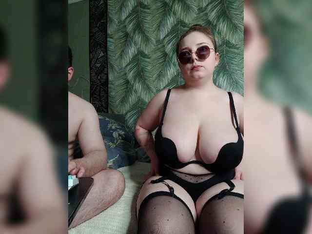 Red-rooms webcam