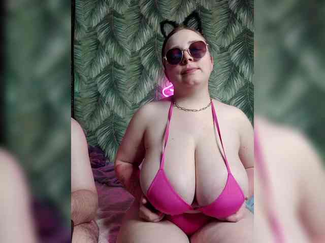 Red-rooms webcam