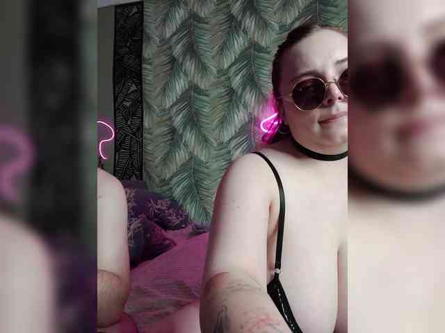 Red-rooms webcam