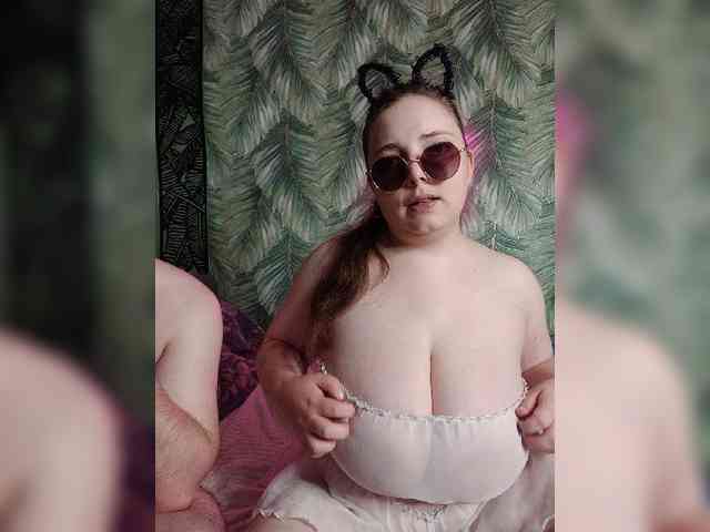 Red-rooms webcam