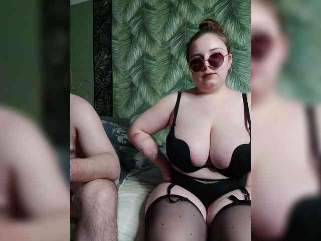 Red-rooms webcam